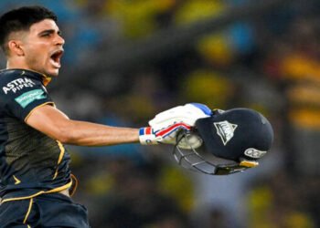 Shubman Gill Sends Chilling "300 runs "Message