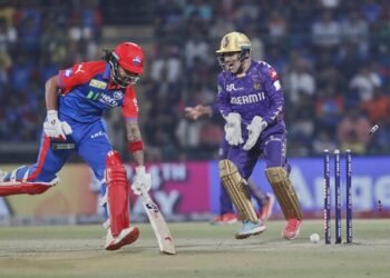 KKR Beats DC